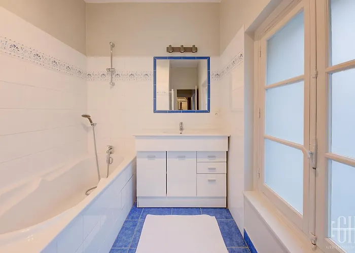 Le Jacobin - Saint Gatien- Bibliotheque